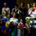 Direção de Verônica Fabrini, Alice Possani e Giovanna Zottis. Dia 08-11-2019, às 12h no Paviartes. Aproximadamente 30 pessoas no elenco. 



Apresentação da peça O Maior Espetáculo da Terra, direção de Verônica Fabrini, Alice Possani e Giovanna Zottis. Dia 08-11-2019, às 12h no Paviartes. Aproximadamente 30 pessoas no elenco.