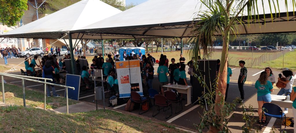 Tenda de recepção dos visitantes ao IA